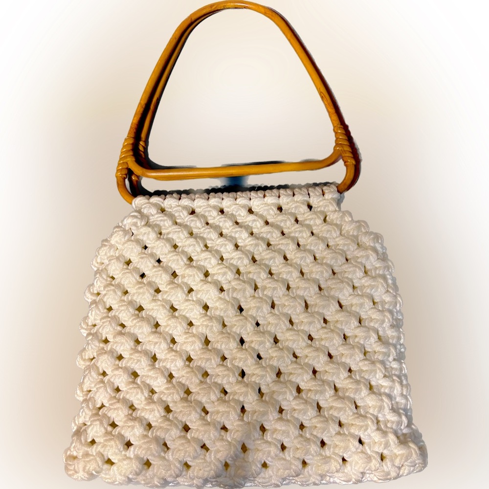 Fun Retro macrame purse!